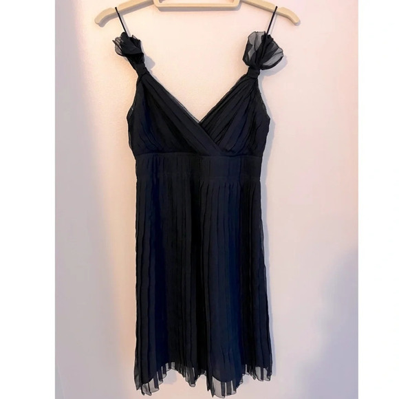 Club Monaco Silk Chiffon Pleated Dress - Picture 3 of 4